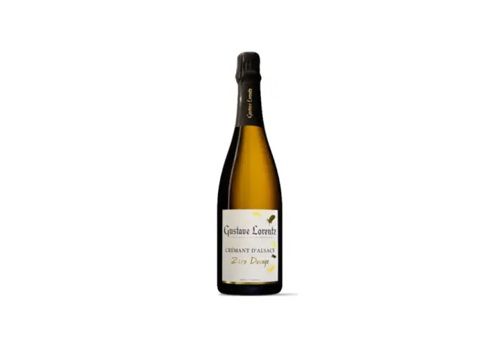 Bottiglia di Crémant d'Alsace Zéro Dosage Gustave Lorentz, con etichetta bianca e dorata.