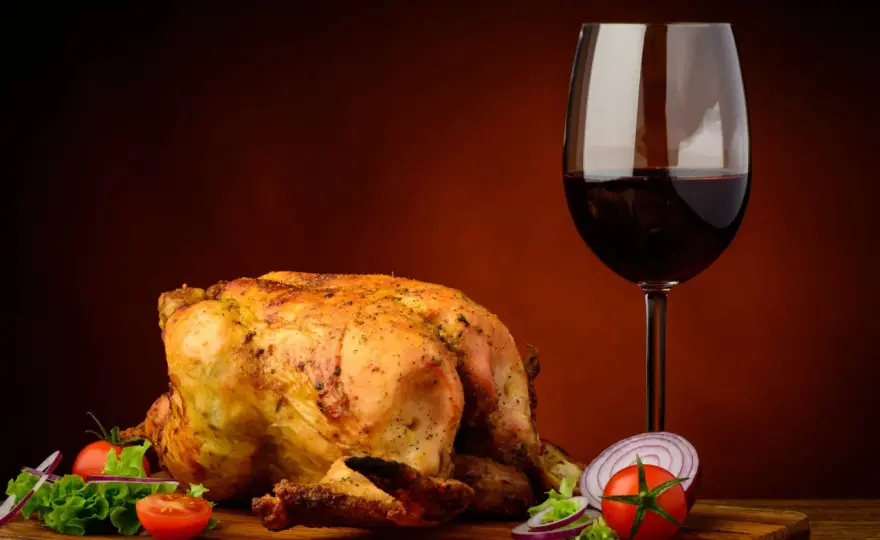 Vino e pollo - L'abbinamento perfetto non è quello che credi