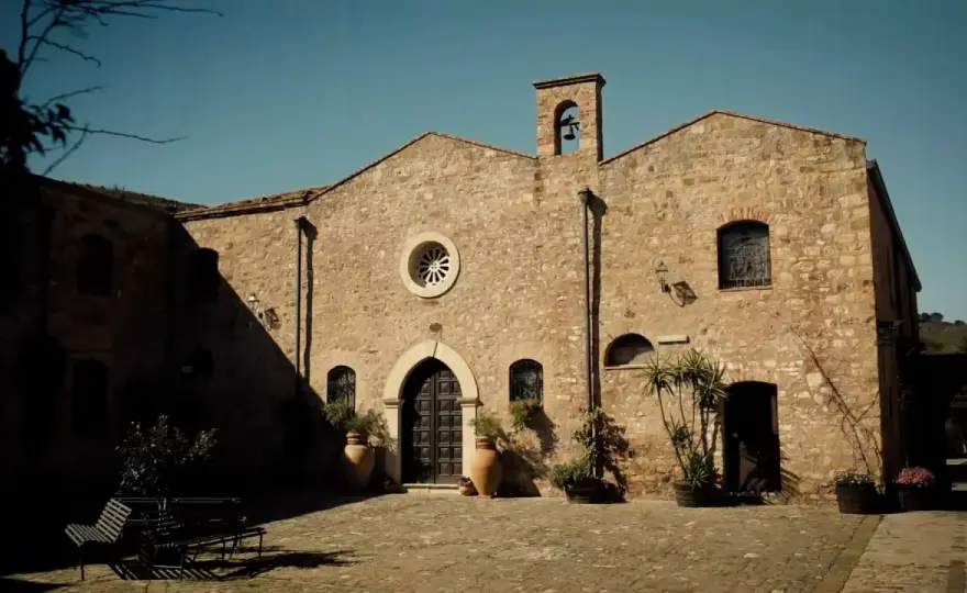 Abbazia Santa Anastasia - Guida alla visita perfetta